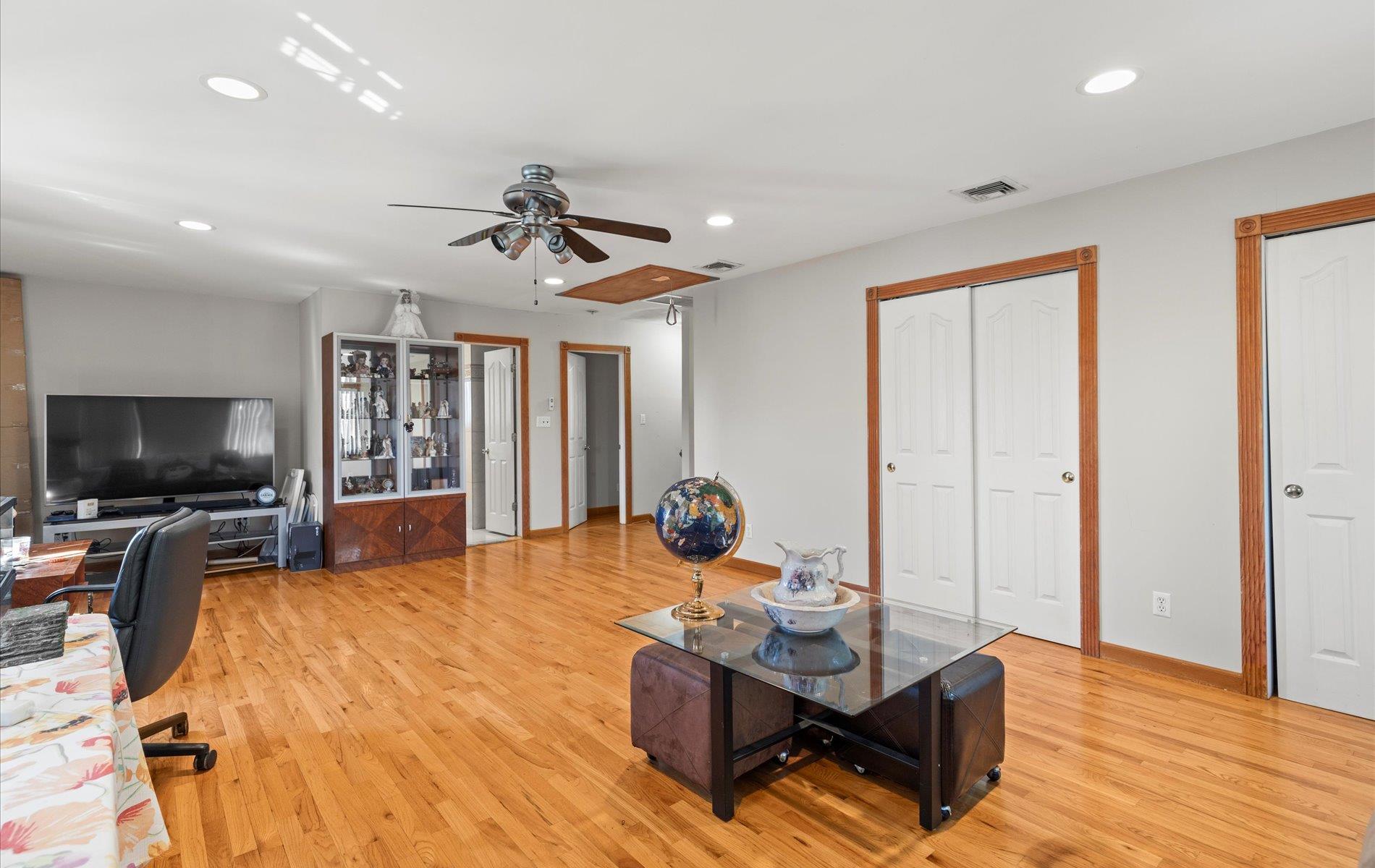 2730 Court Street, Bellmore, NY 11710