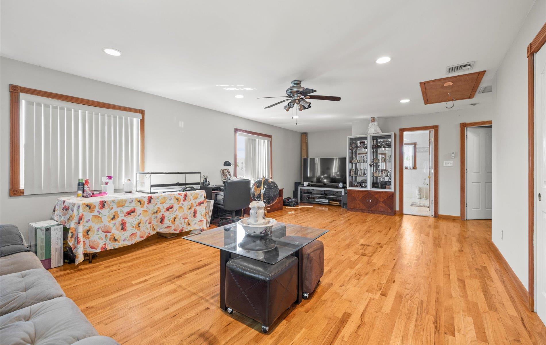 2730 Court Street, Bellmore, NY 11710