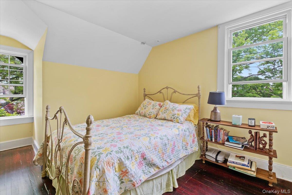 225 Pennsylvania Avenue, Mount Vernon, NY 10552