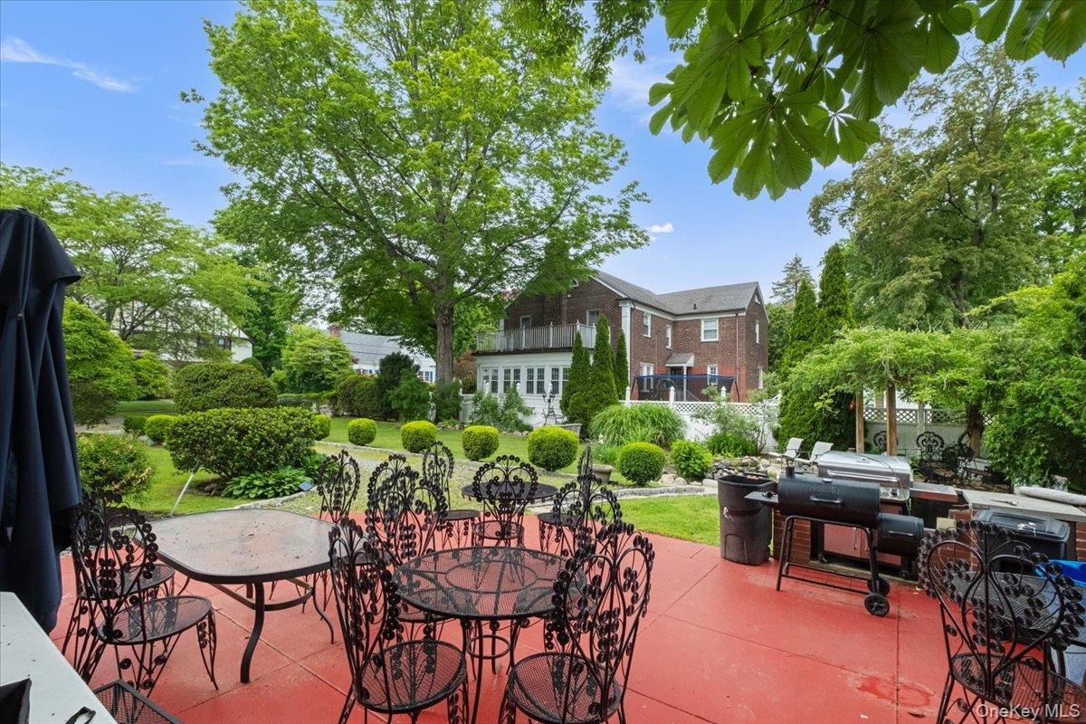 225 Pennsylvania Avenue, Mount Vernon, NY 10552