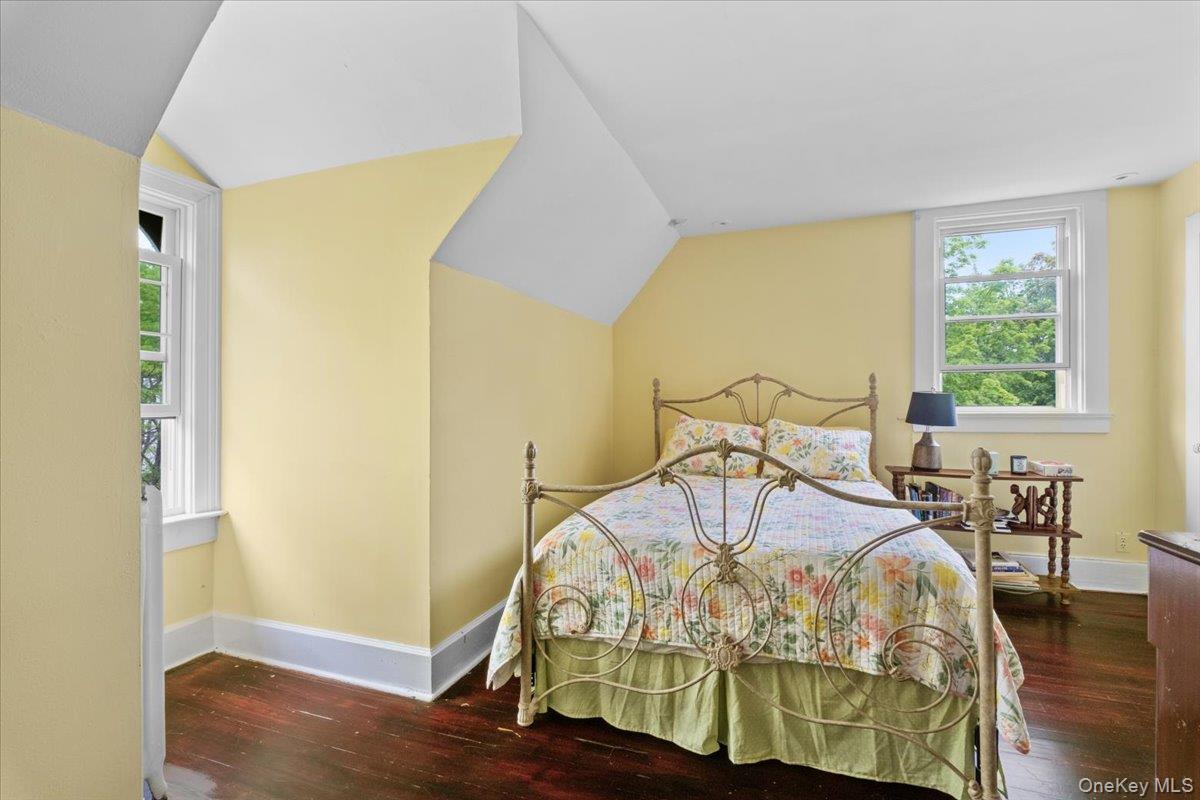 225 Pennsylvania Avenue, Mount Vernon, NY 10552