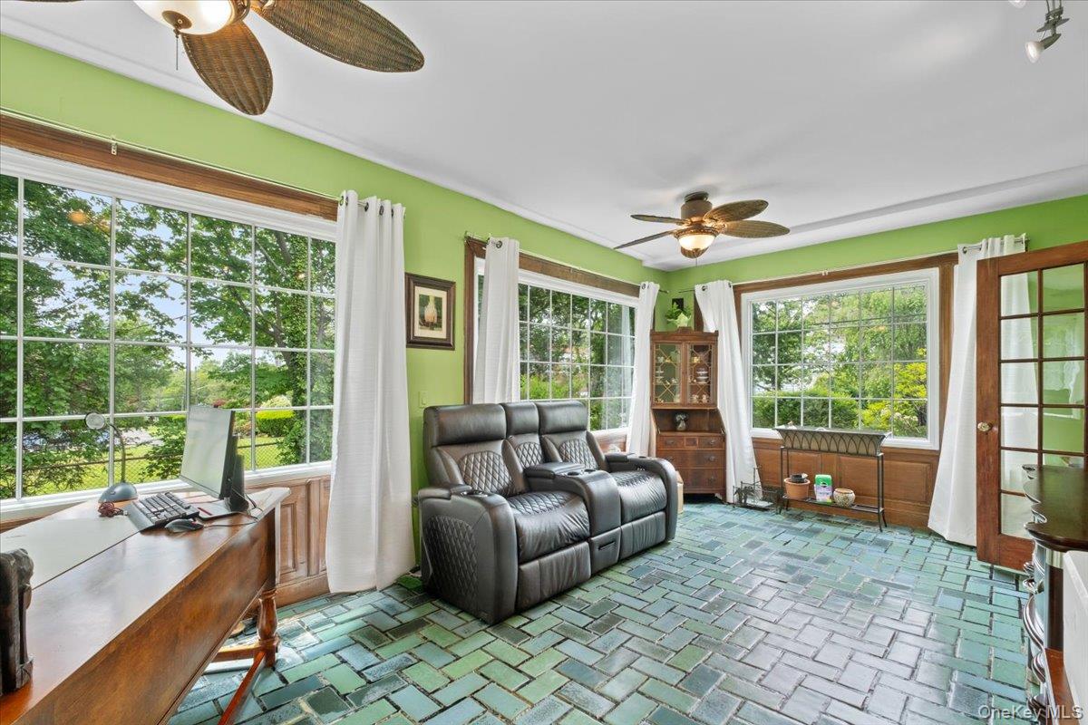 225 Pennsylvania Avenue, Mount Vernon, NY 10552