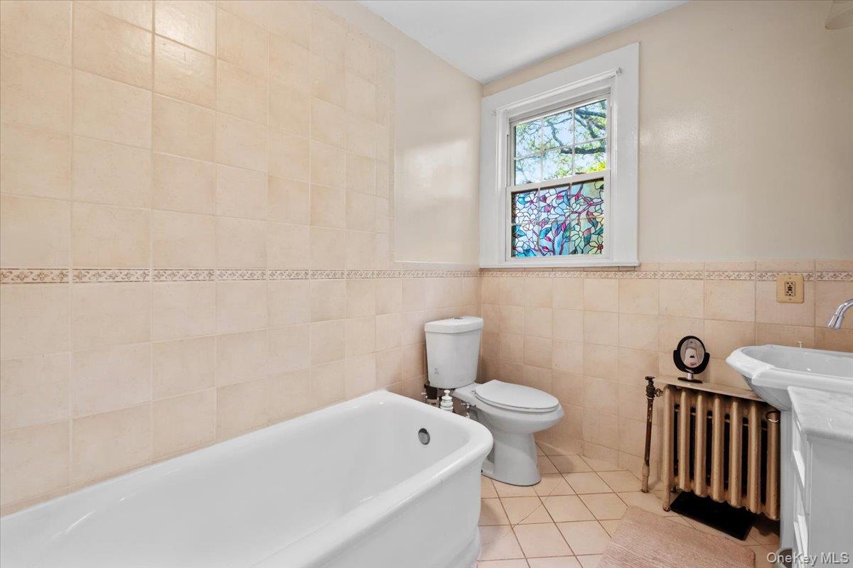 225 Pennsylvania Avenue, Mount Vernon, NY 10552