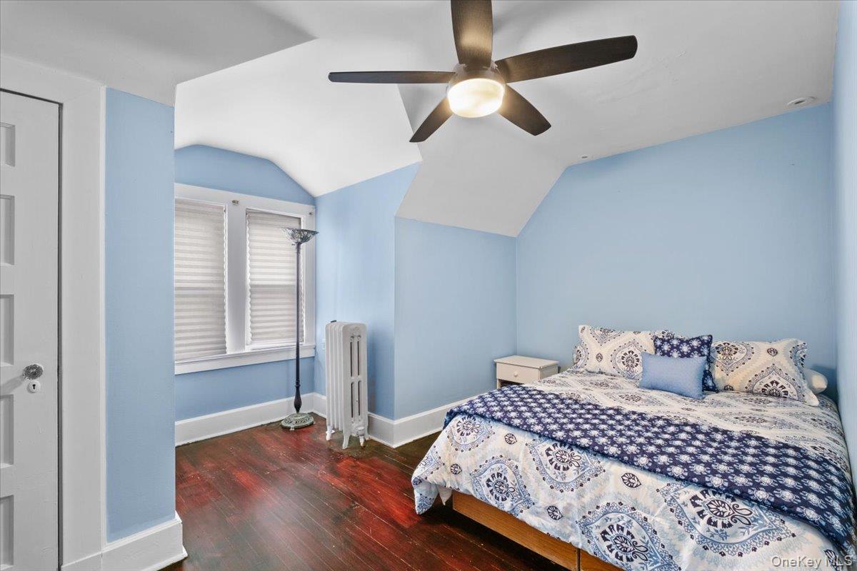 225 Pennsylvania Avenue, Mount Vernon, NY 10552