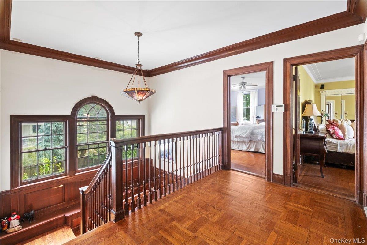 225 Pennsylvania Avenue, Mount Vernon, NY 10552