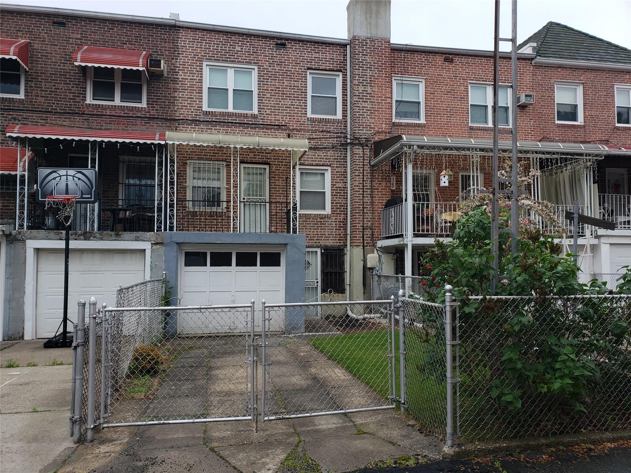 61-16 84th Street, Middle Village, NY 11379