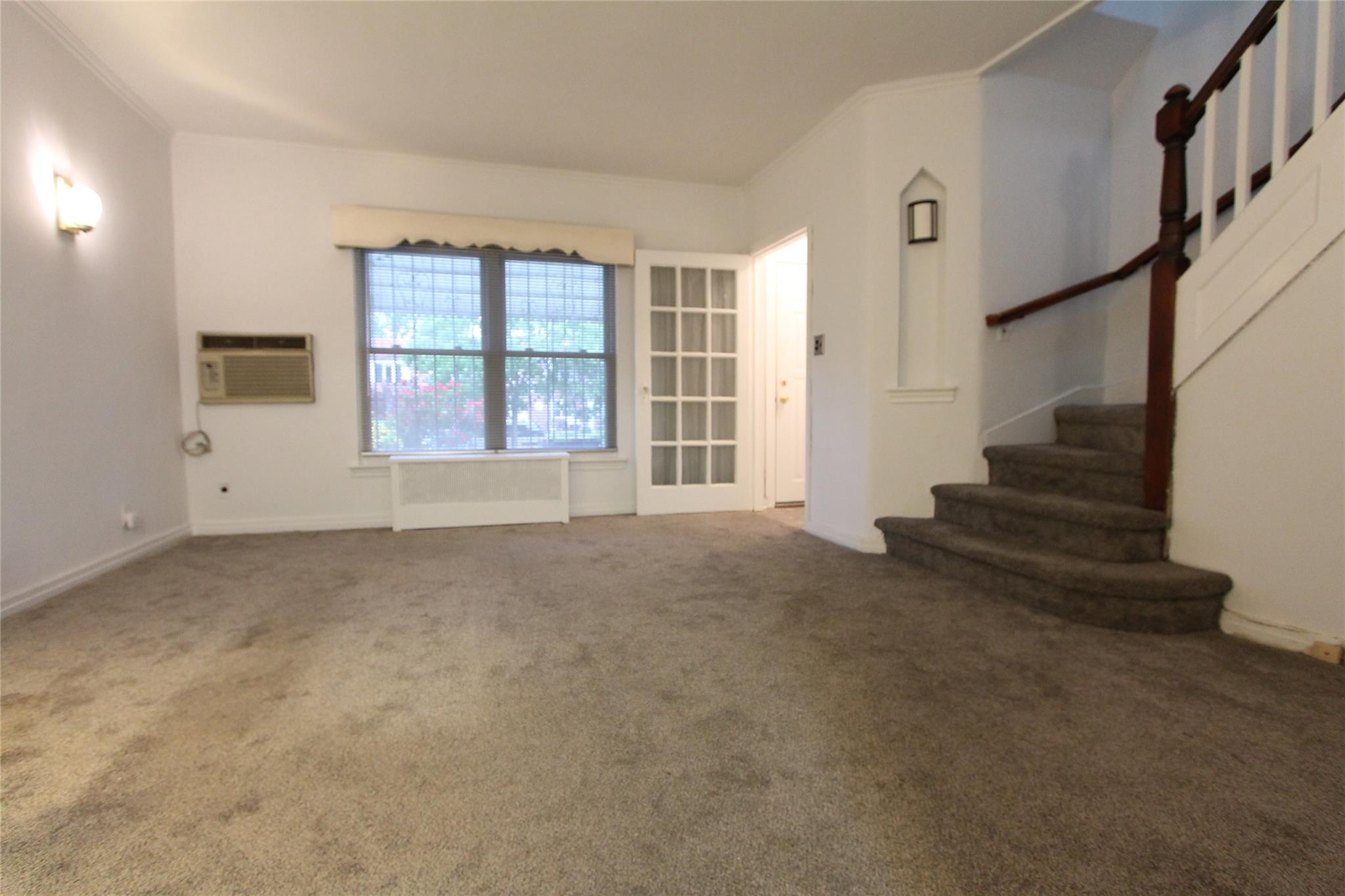 61-16 84th Street, Middle Village, NY 11379