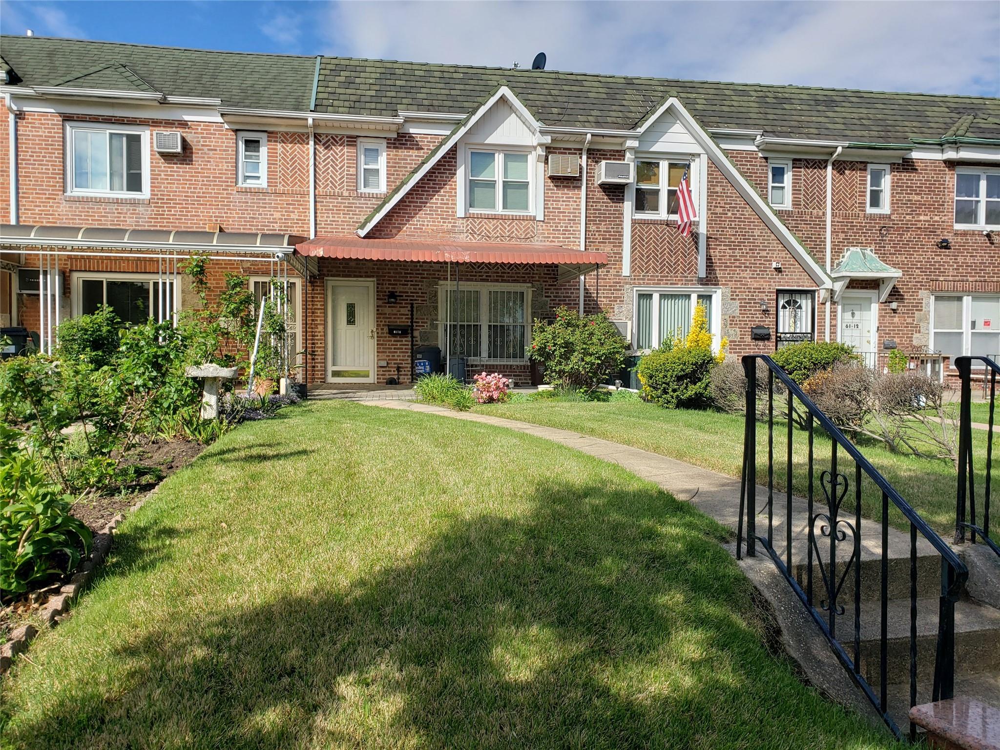 61-16 84th Street, Middle Village, NY 11379