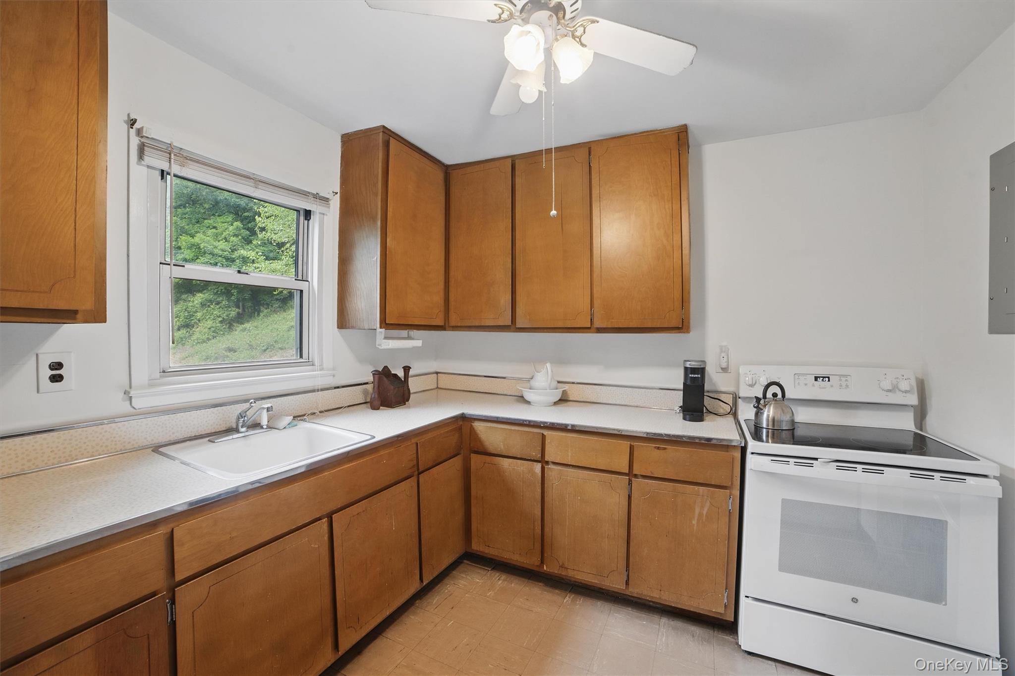 147 Charter Circle # 147, Ossining, NY 10562