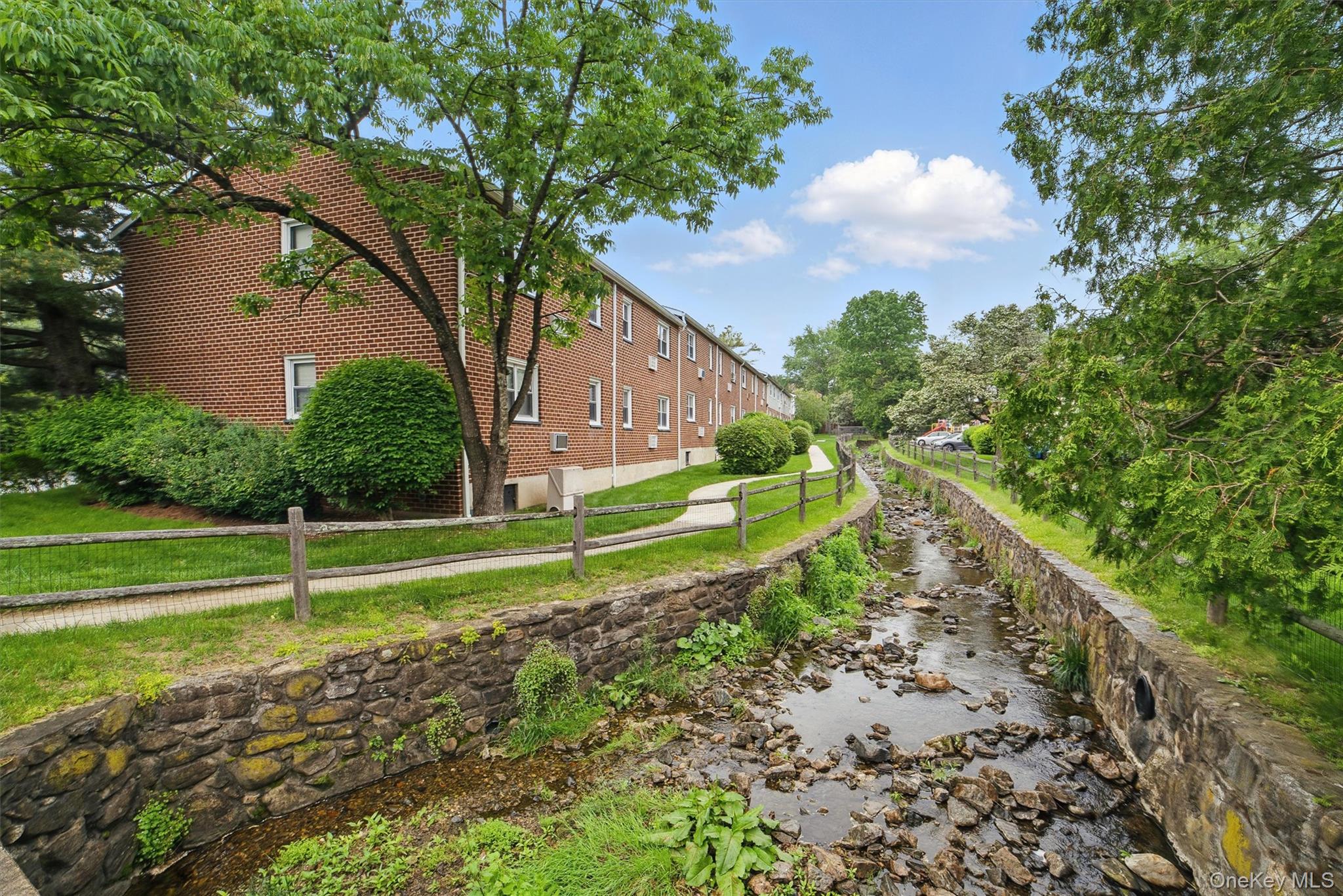 147 Charter Circle # 147, Ossining, NY 10562