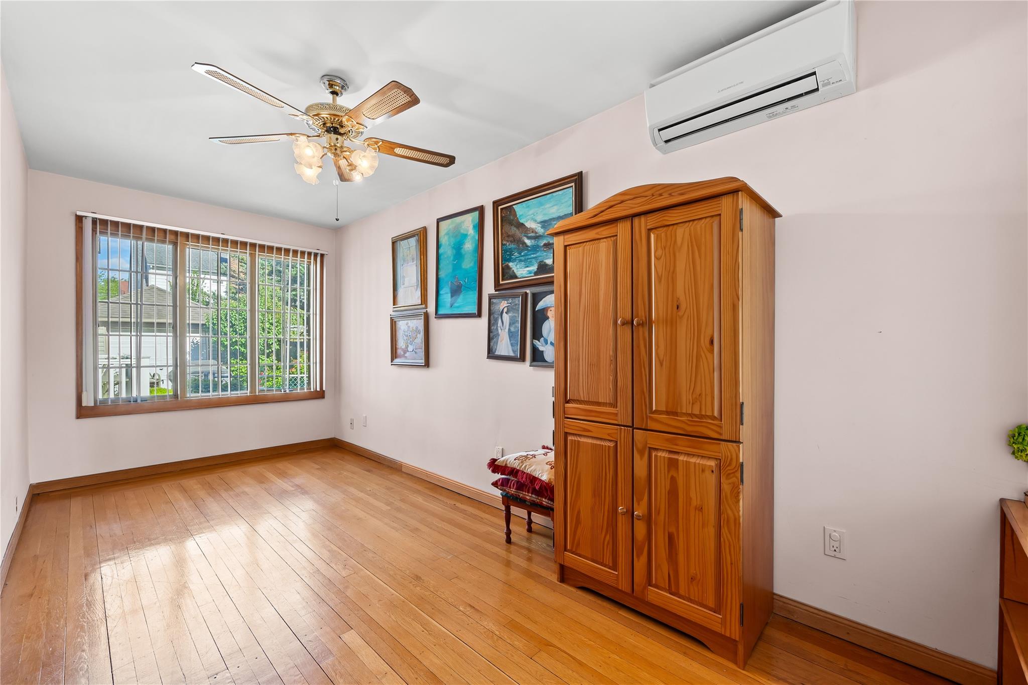 45-31 169th Street, Flushing, NY 11358