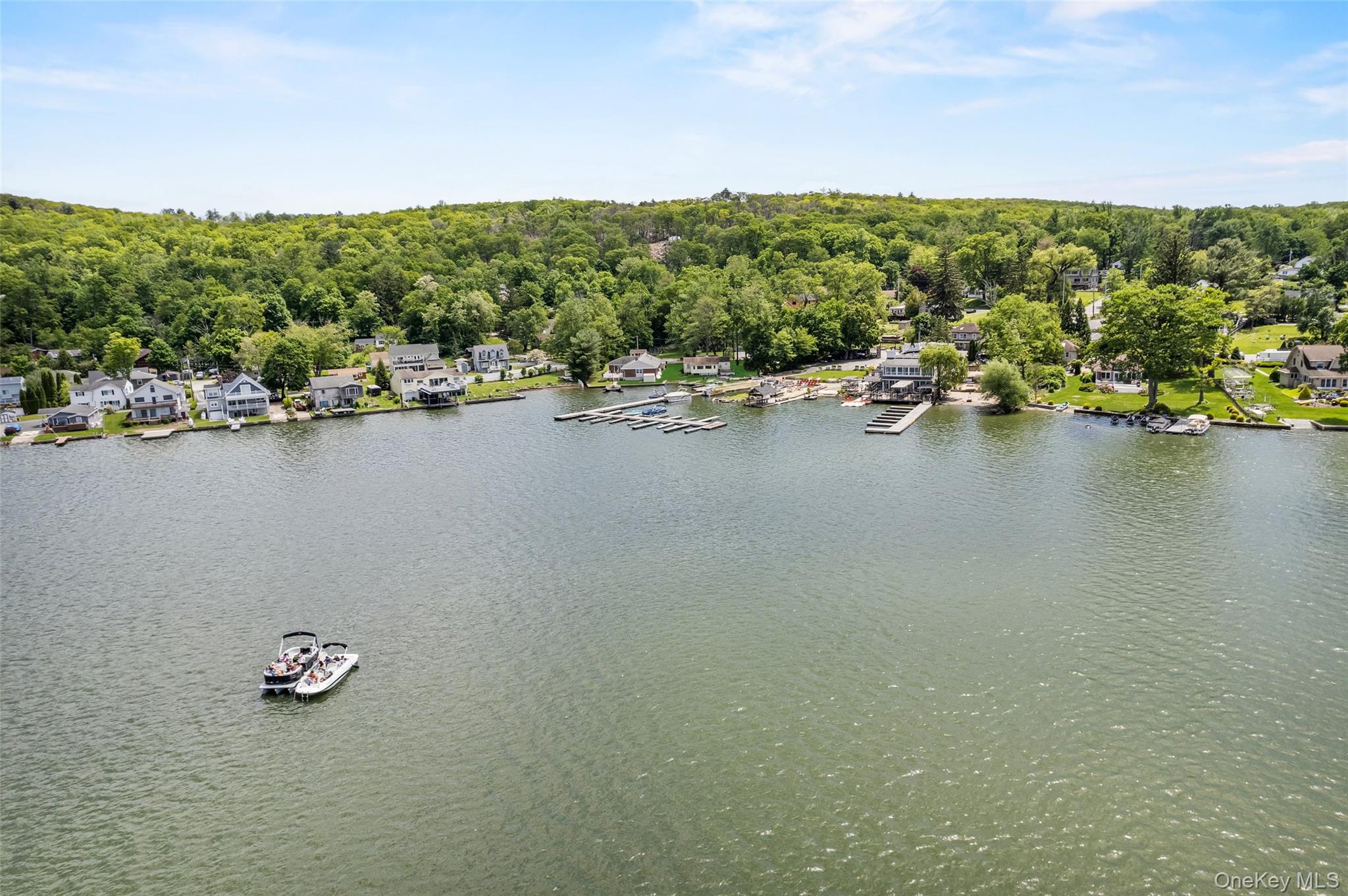 7 W Cove Road, Greenwood Lake, NY 10925