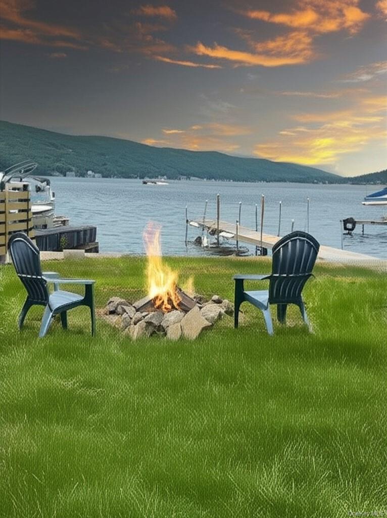 7 W Cove Road, Greenwood Lake, NY 10925