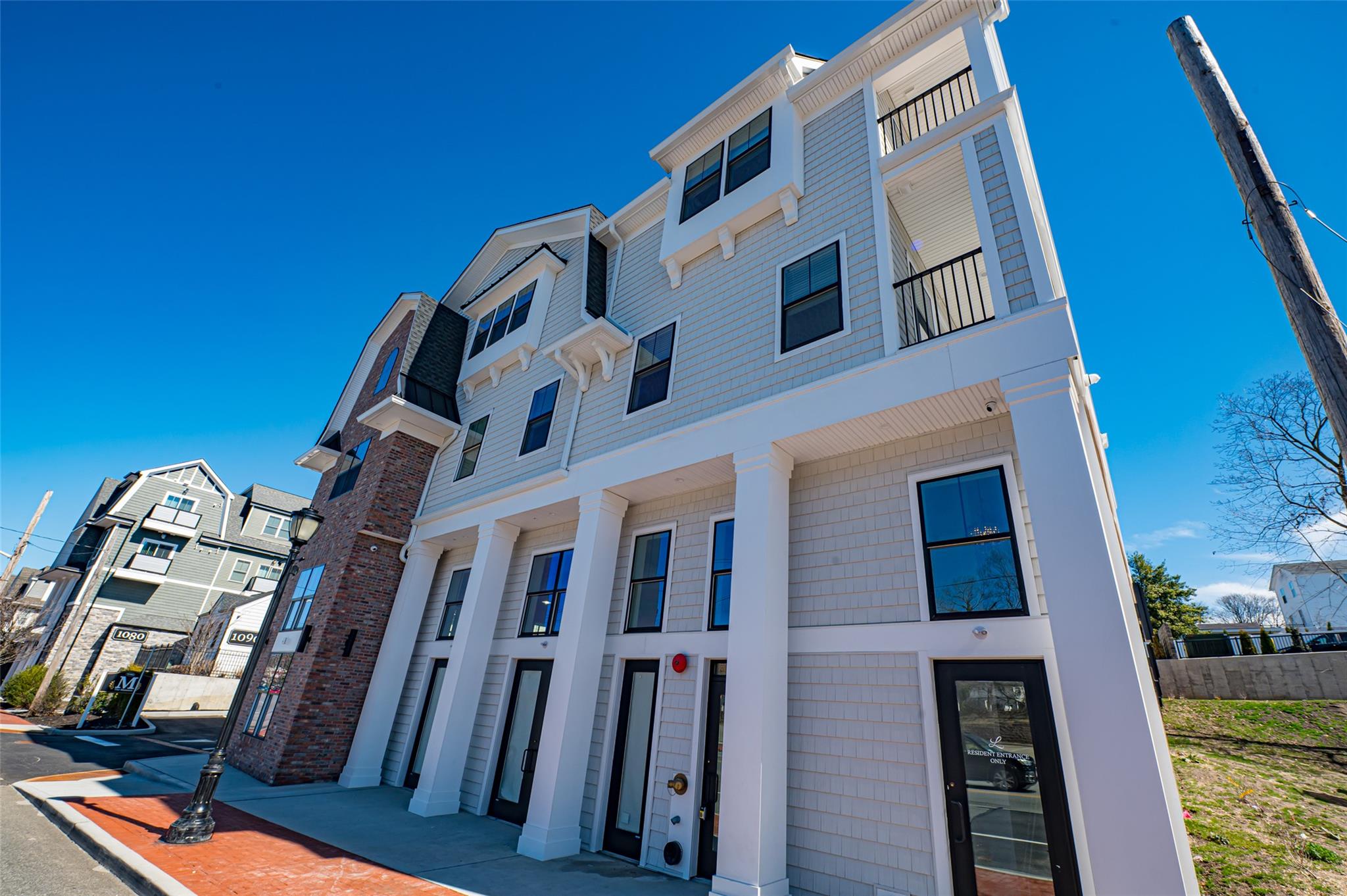 1100 New York Avenue # 202, Huntington Station, NY 11746