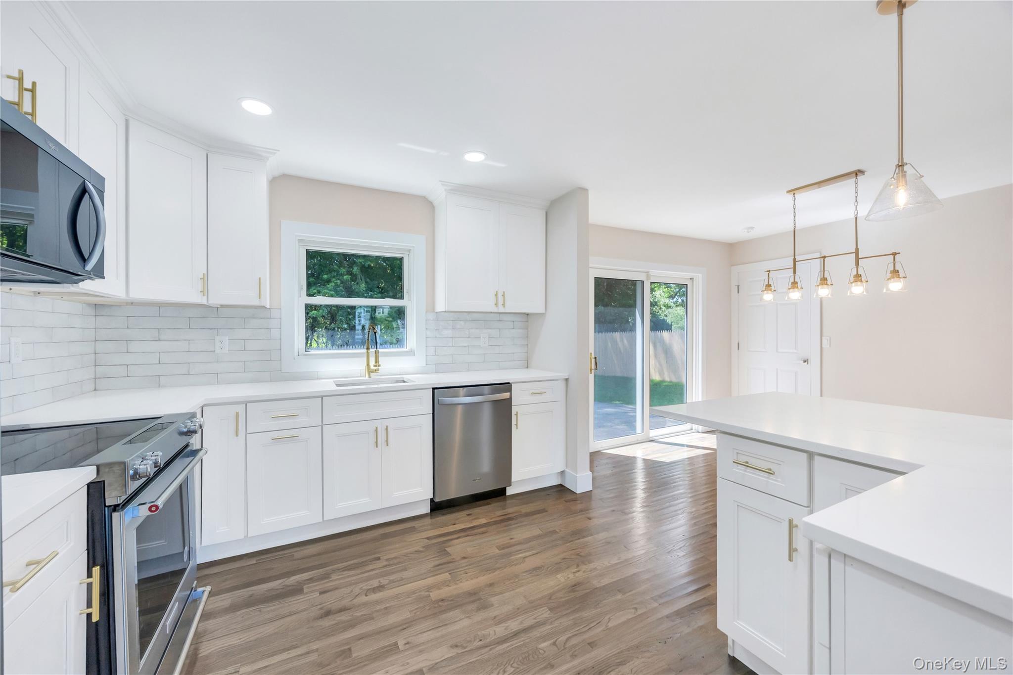 352 Bay Avenue, Patchogue, NY 11772