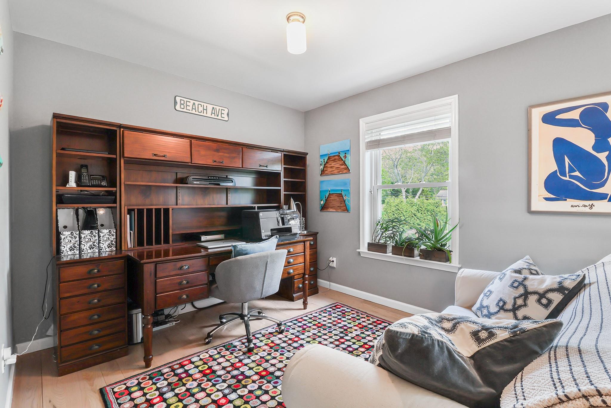 787 Accabonac Road, Springs, NY 11937