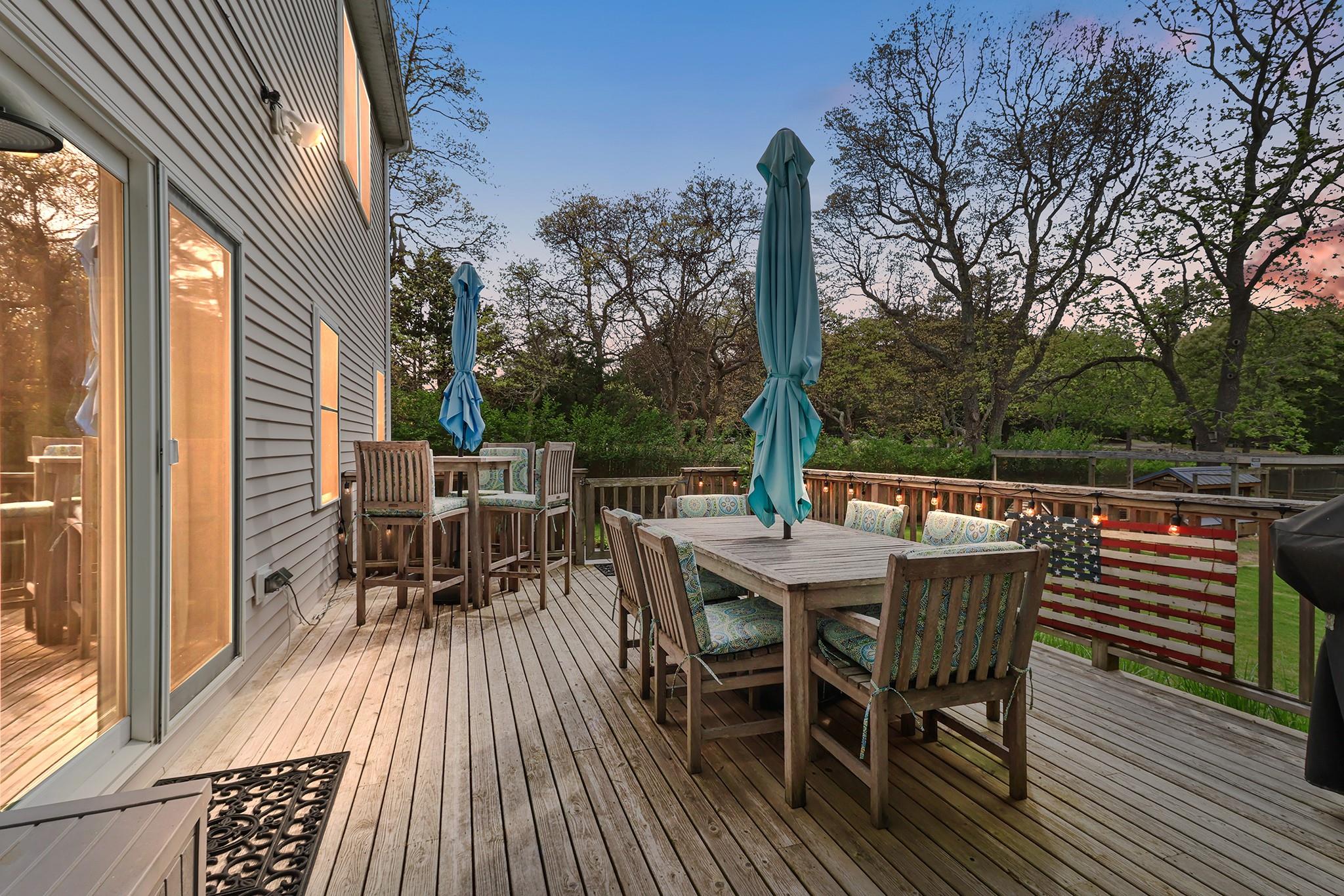 787 Accabonac Road, Springs, NY 11937