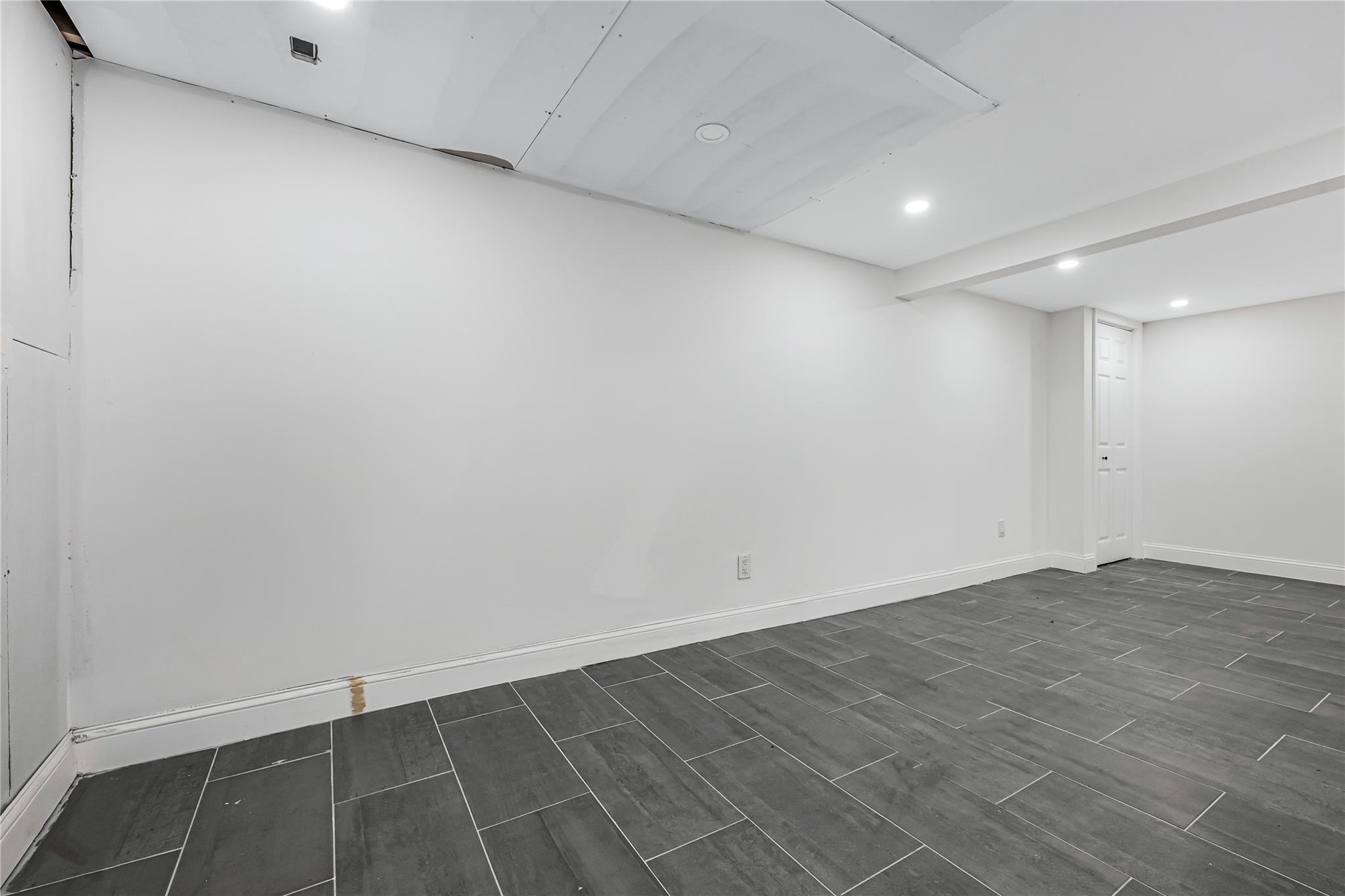 175 Dorchester Road, Garden City, NY 11530