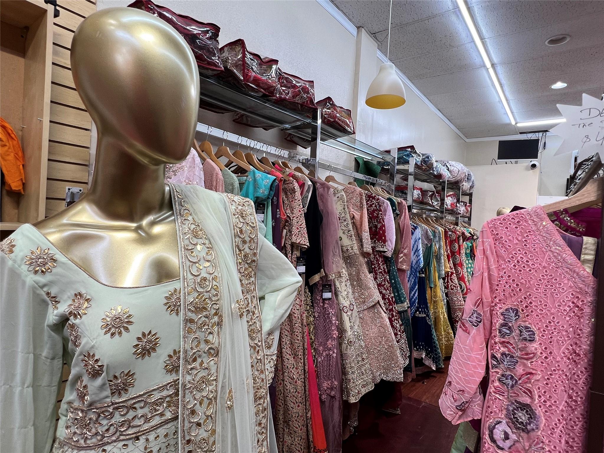 183 Broadway, Hicksville, NY 11801