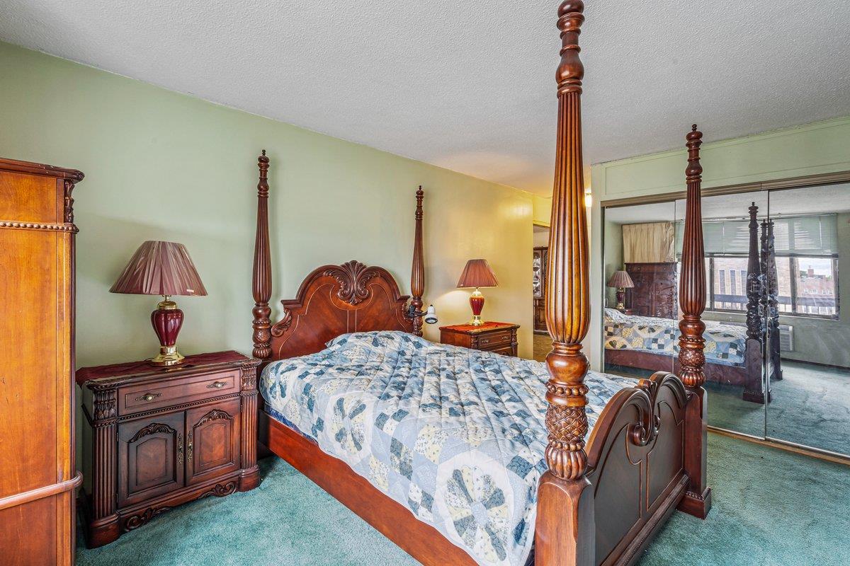 152-18 Union Turnpike # 4G, Flushing, NY 11367