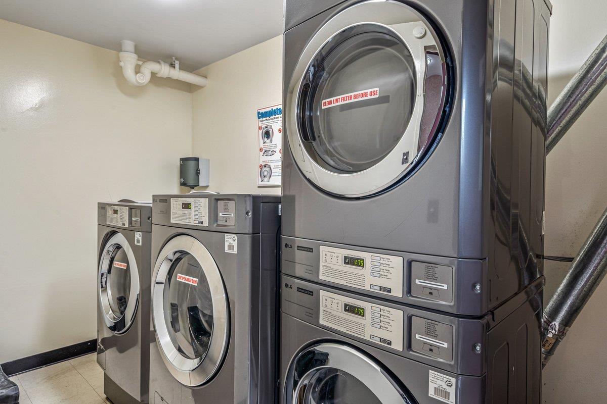 152-18 Union Turnpike # 4G, Flushing, NY 11367