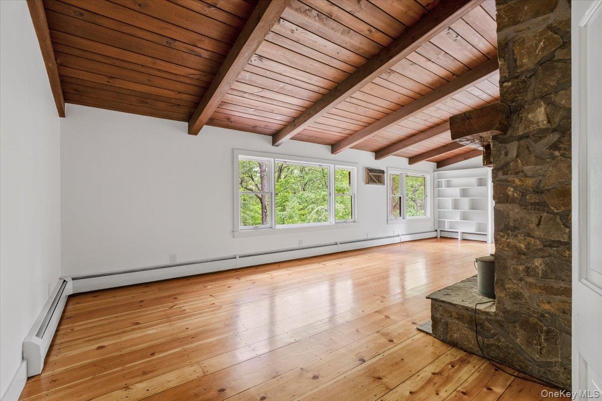 100 Schnackenberg Road, Call Listing Agent, NY 12075