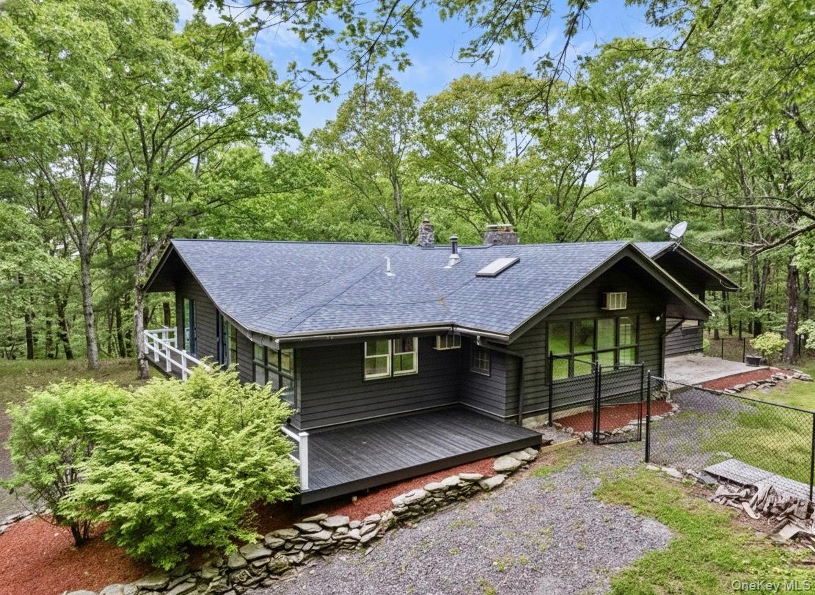 100 Schnackenberg Road, Call Listing Agent, NY 12075