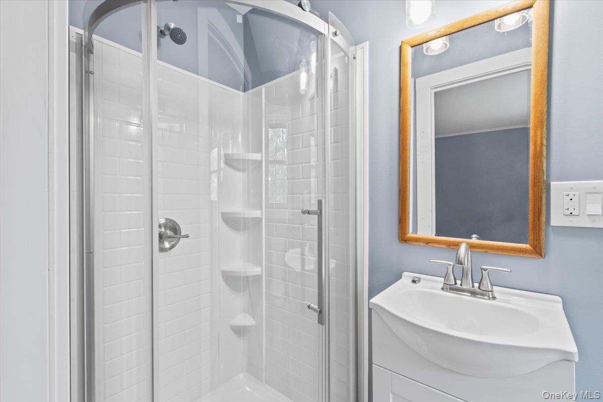 100 Schnackenberg Road, Call Listing Agent, NY 12075