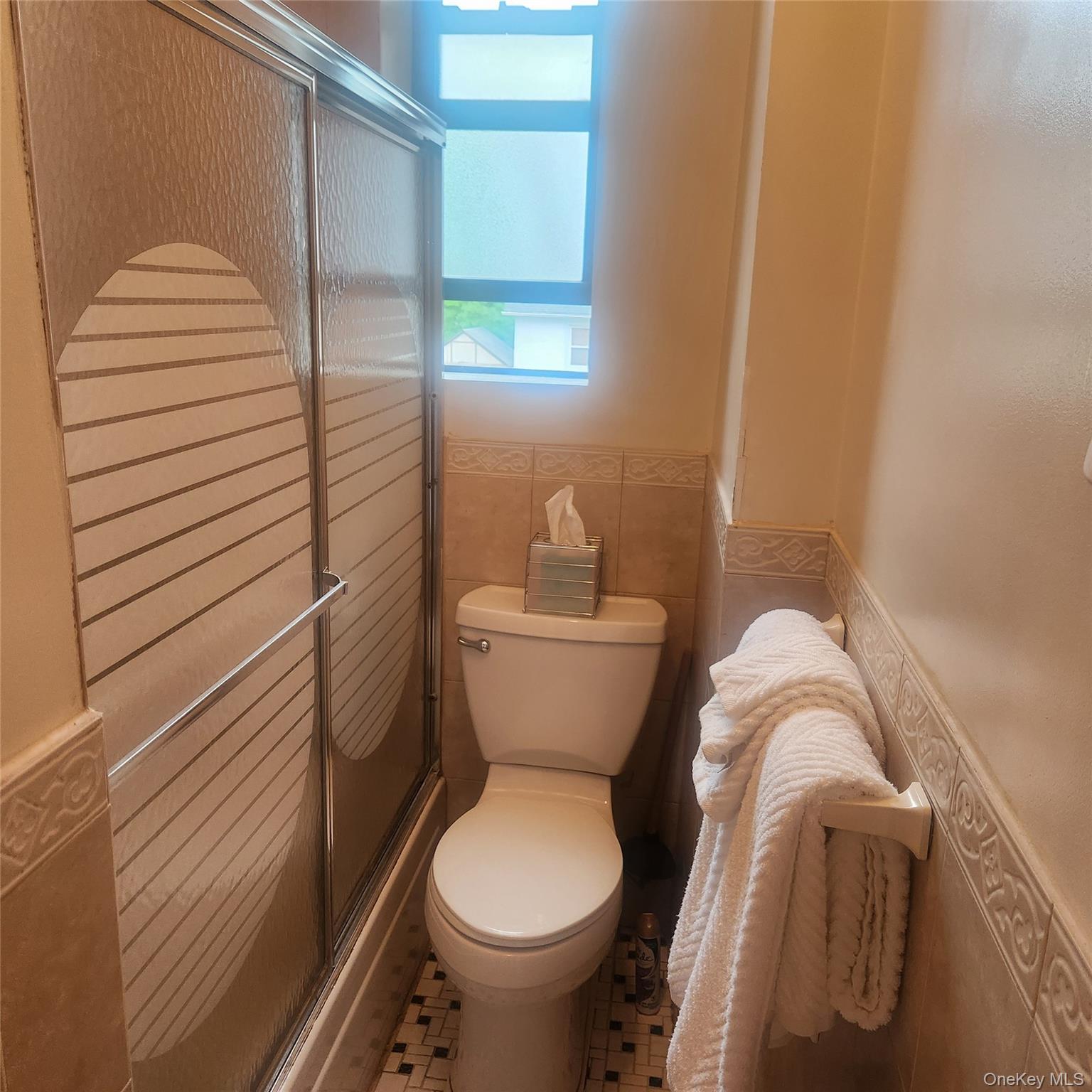 160-15 Powells Cove Boulevard # D203, Beechhurst, NY 11357