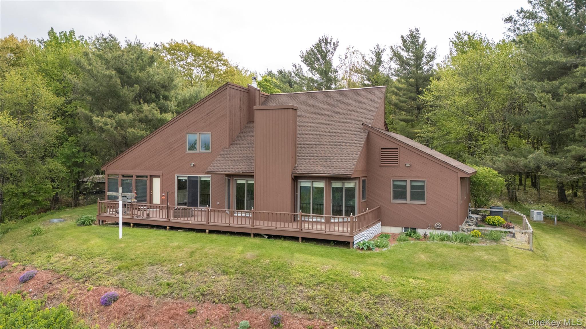 25 Ridge Road, East Chatham, NY 12060