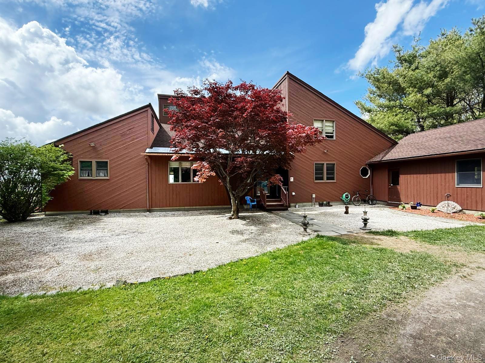 25 Ridge Road, East Chatham, NY 12060