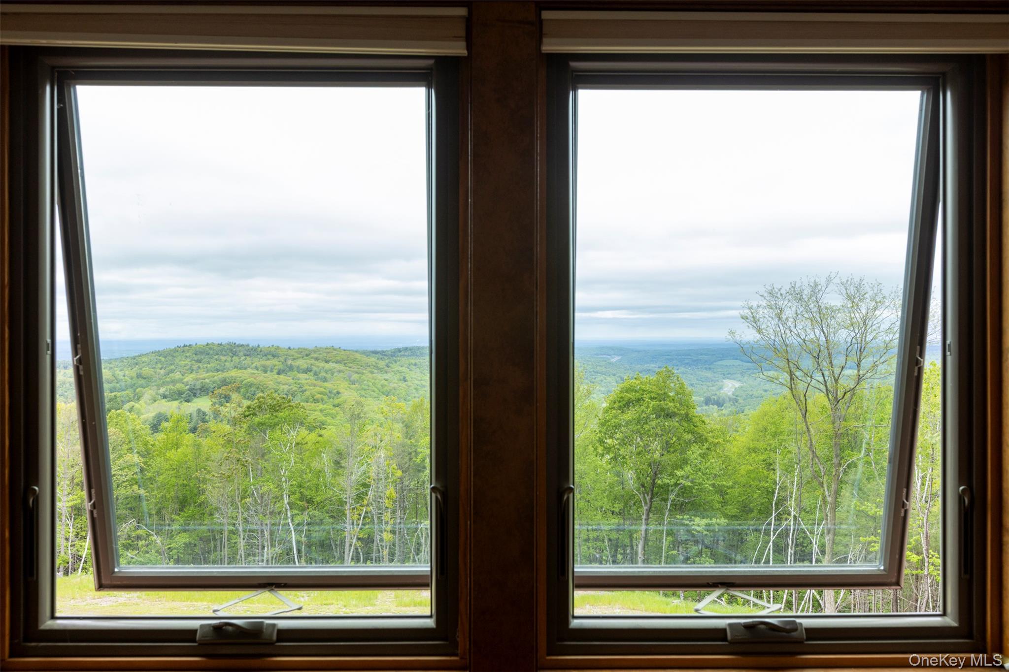 25 Ridge Road, East Chatham, NY 12060