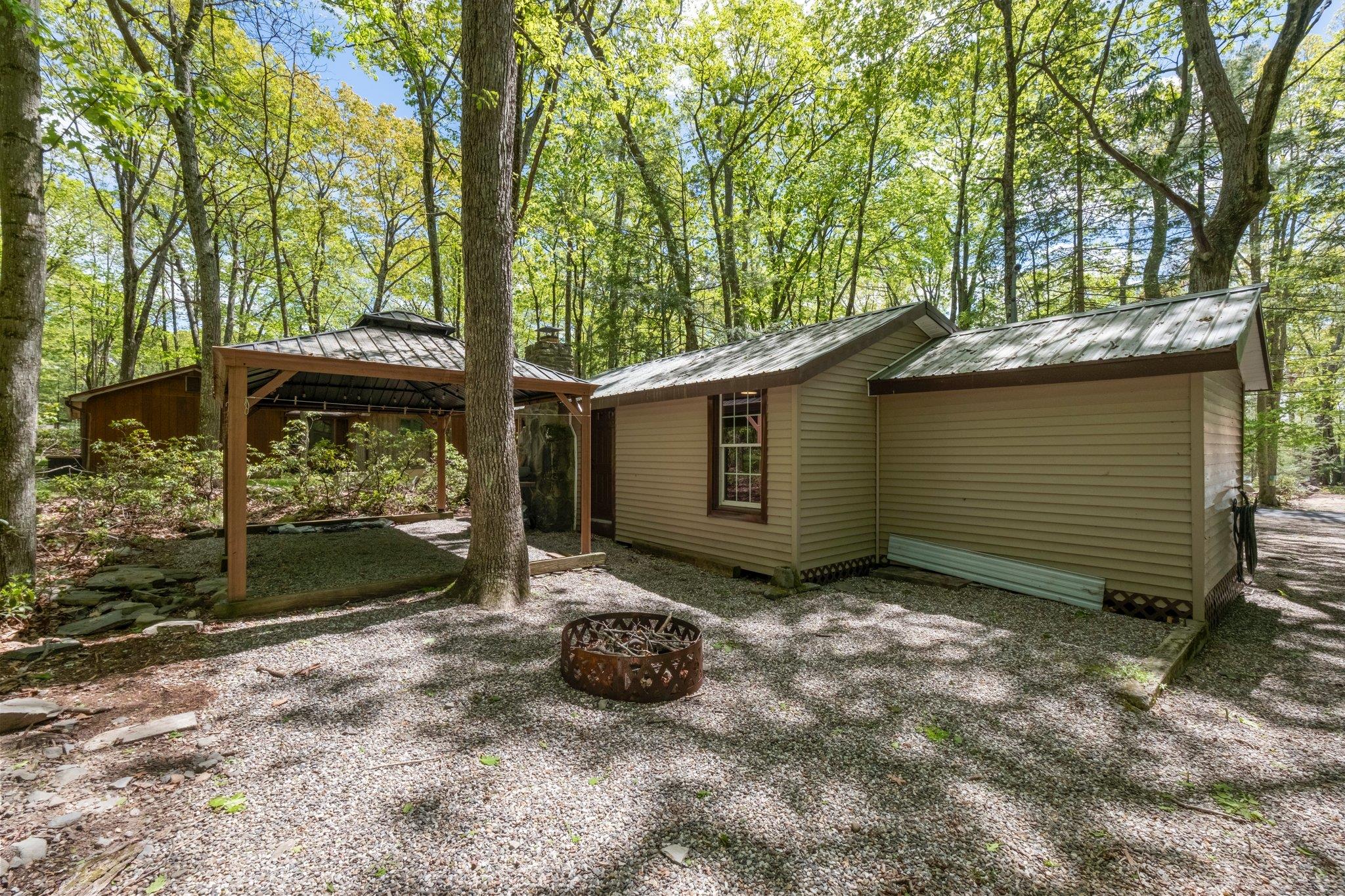 23 Canal Road, Wurtsboro, NY 12790