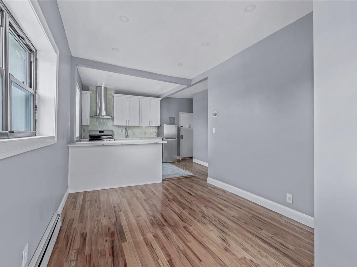 125-19 111th Ave, South Ozone Park, NY 11420