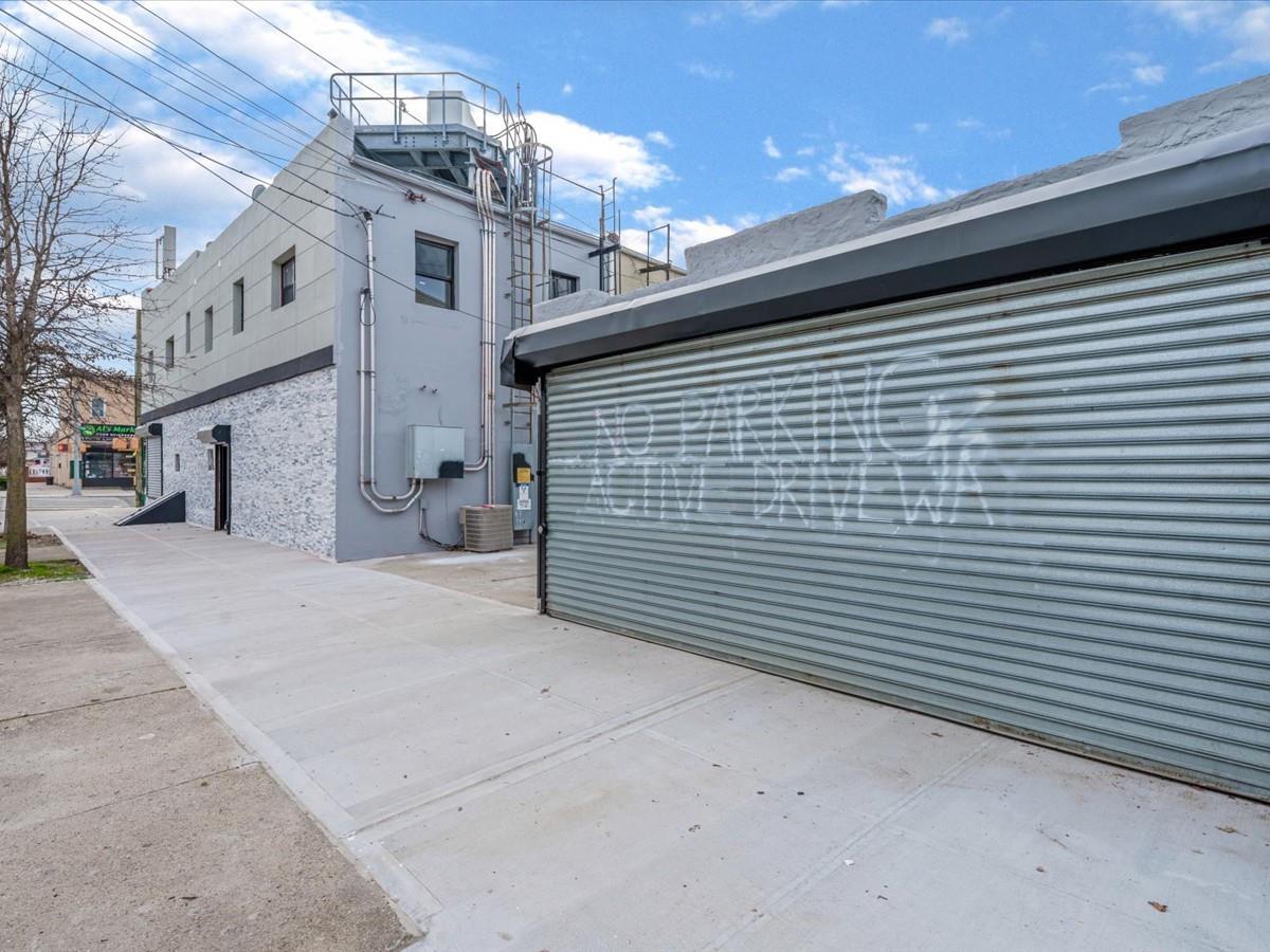 125-19 111th Ave, South Ozone Park, NY 11420