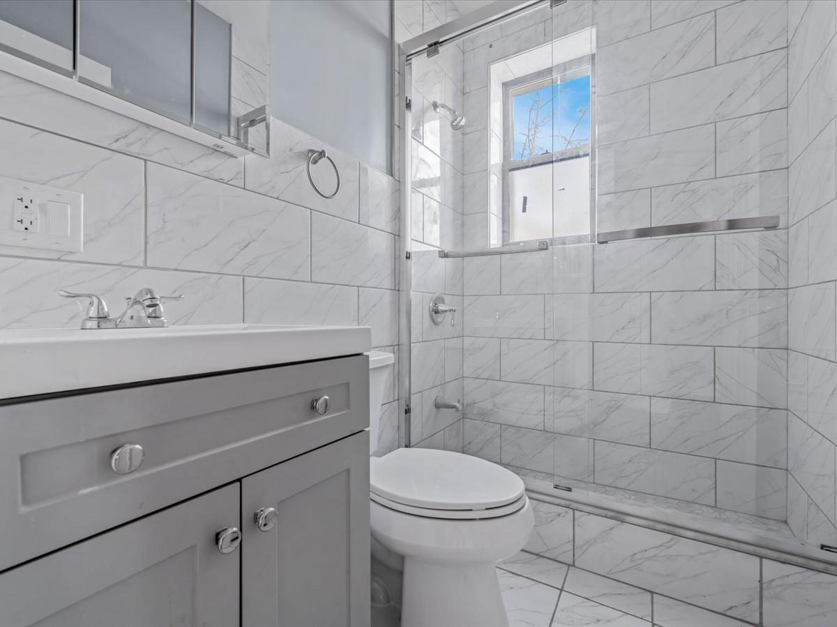 125-19 111th Ave, South Ozone Park, NY 11420