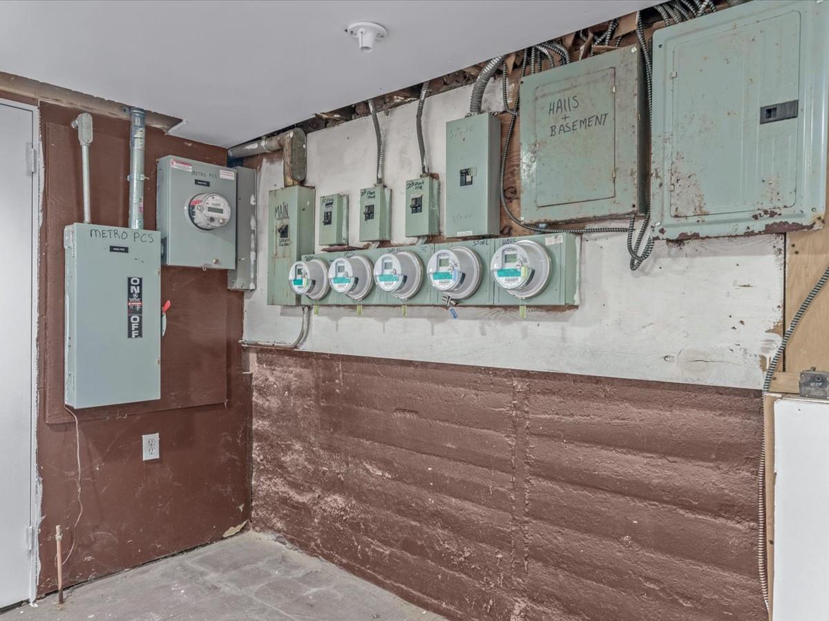 125-19 111th Ave, South Ozone Park, NY 11420