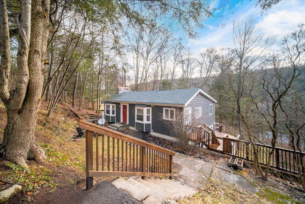 34 Overlook Road, Woodbourne, NY 12788