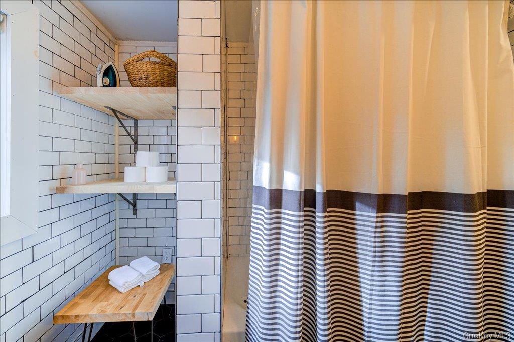 34 Overlook Road, Woodbourne, NY 12788