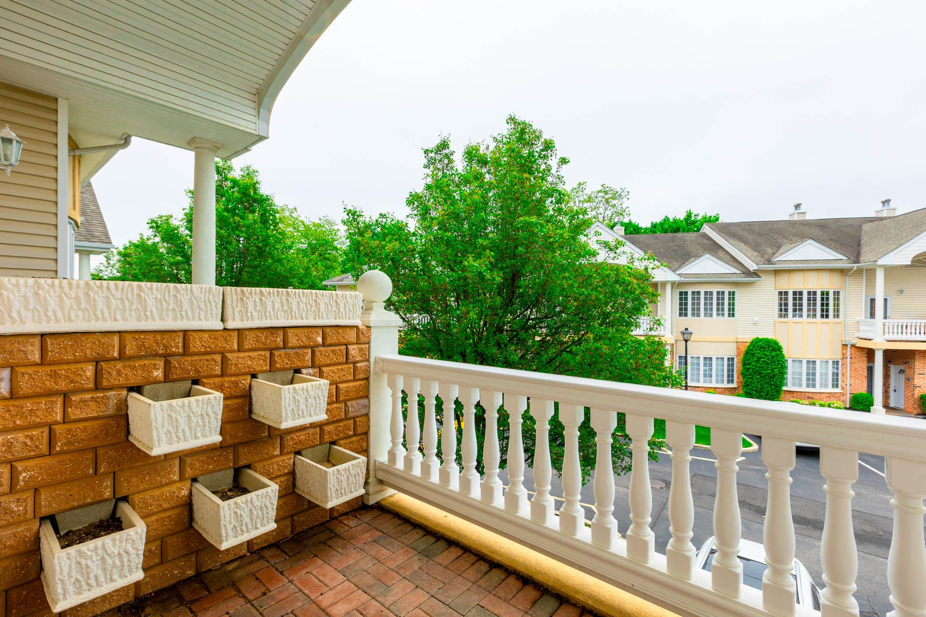 26 Sarah Court, Amityville, NY 11701