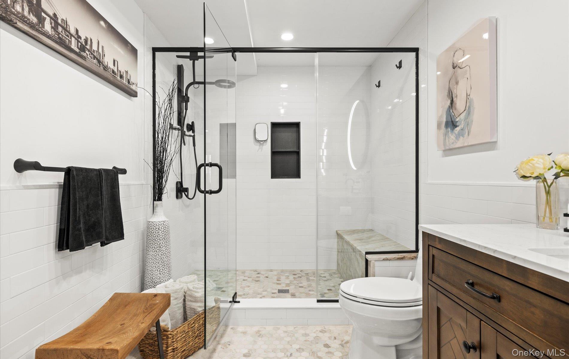 16 Home Court, Huntington, NY 11743