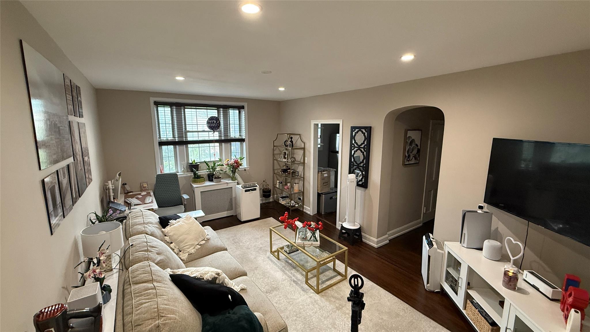 208 Centre Avenue # 2J, New Rochelle, NY 10805