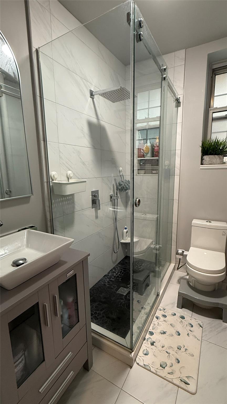 208 Centre Avenue # 2J, New Rochelle, NY 10805