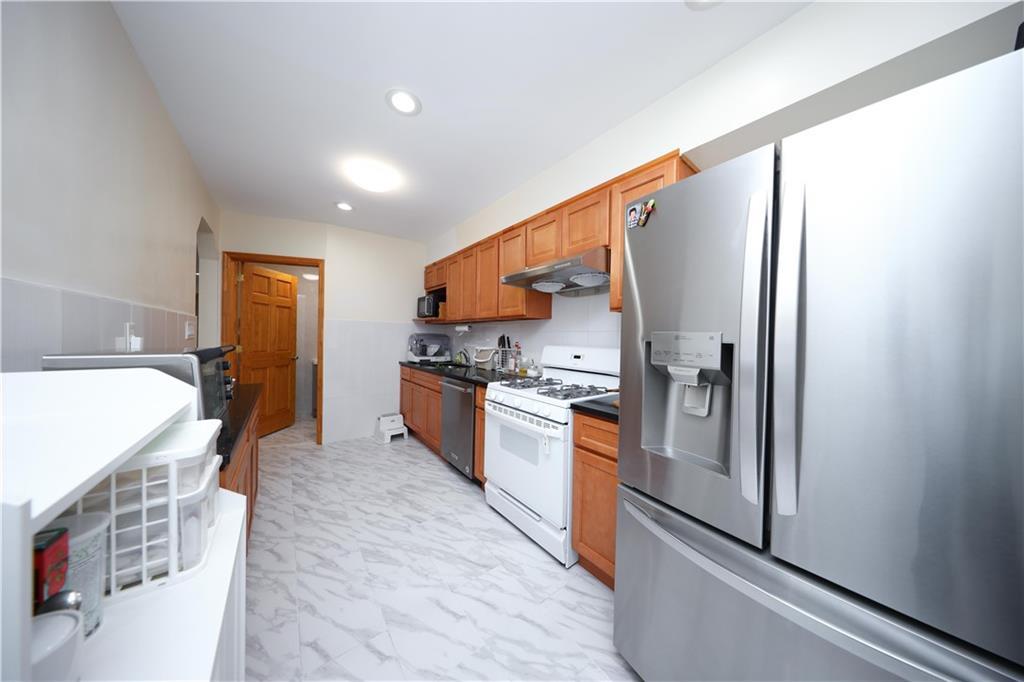 2366 E 29th Street, Brooklyn, NY 11229