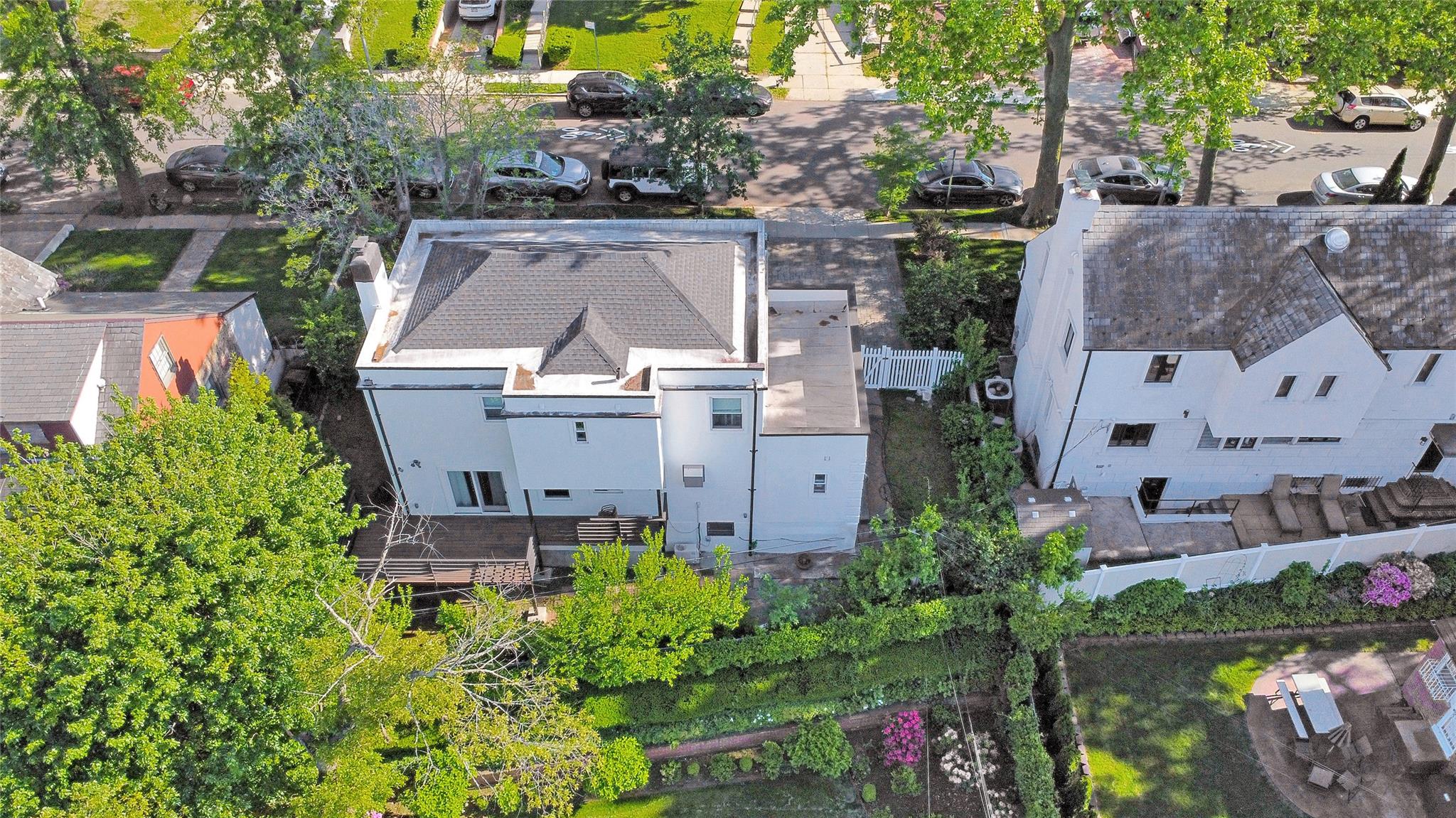 13915 Coolidge Avenue, Briarwood, NY 11435