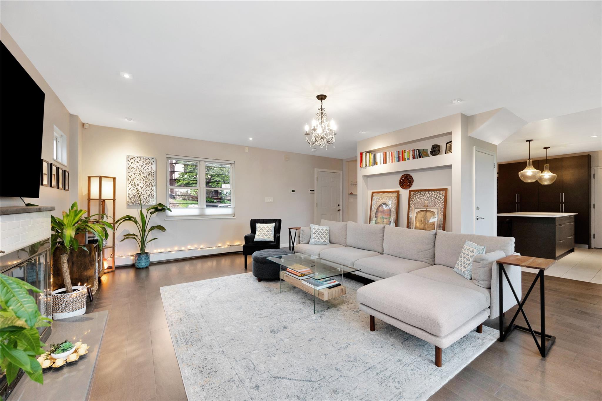 13915 Coolidge Avenue, Briarwood, NY 11435