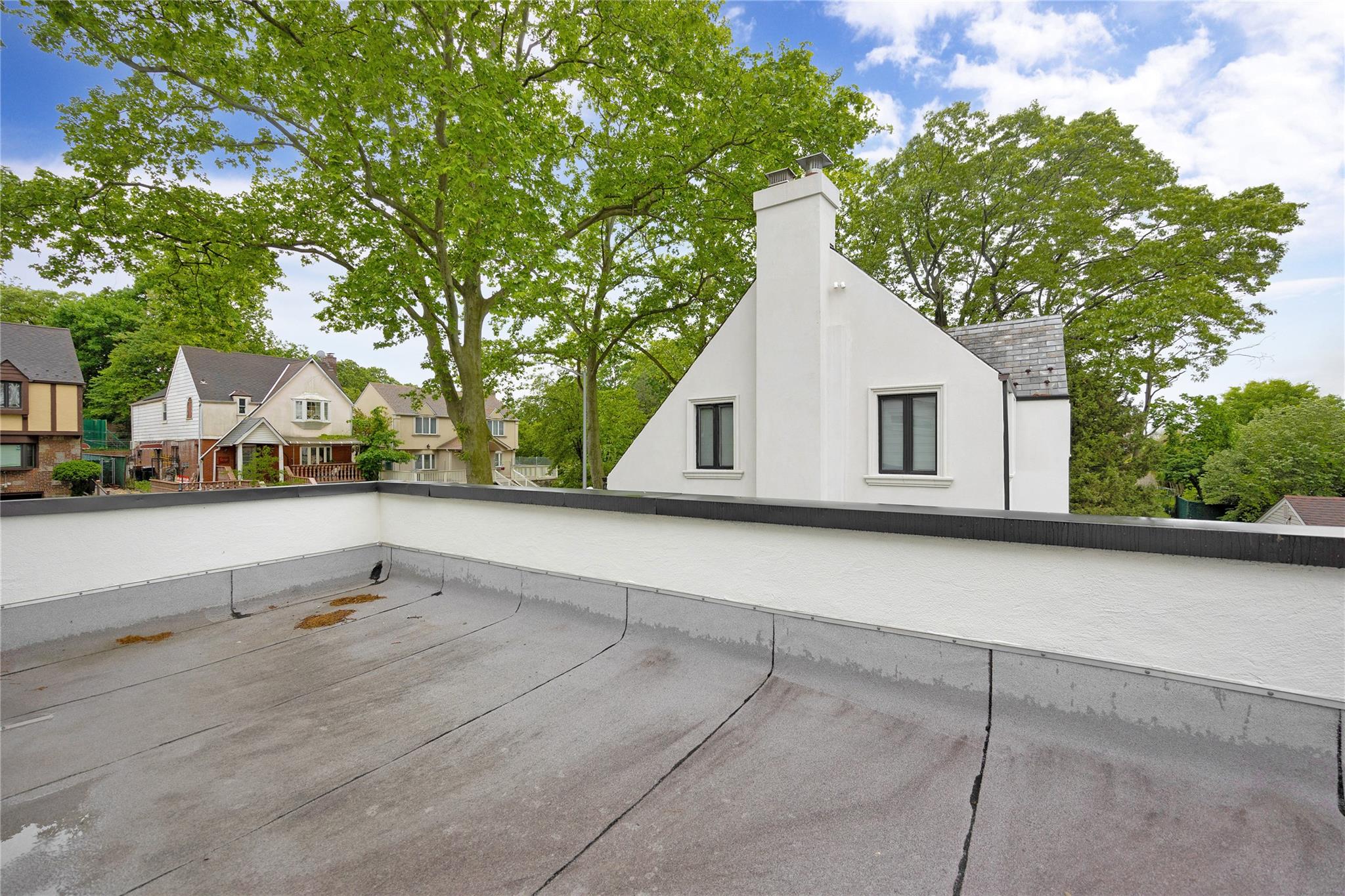 13915 Coolidge Avenue, Briarwood, NY 11435