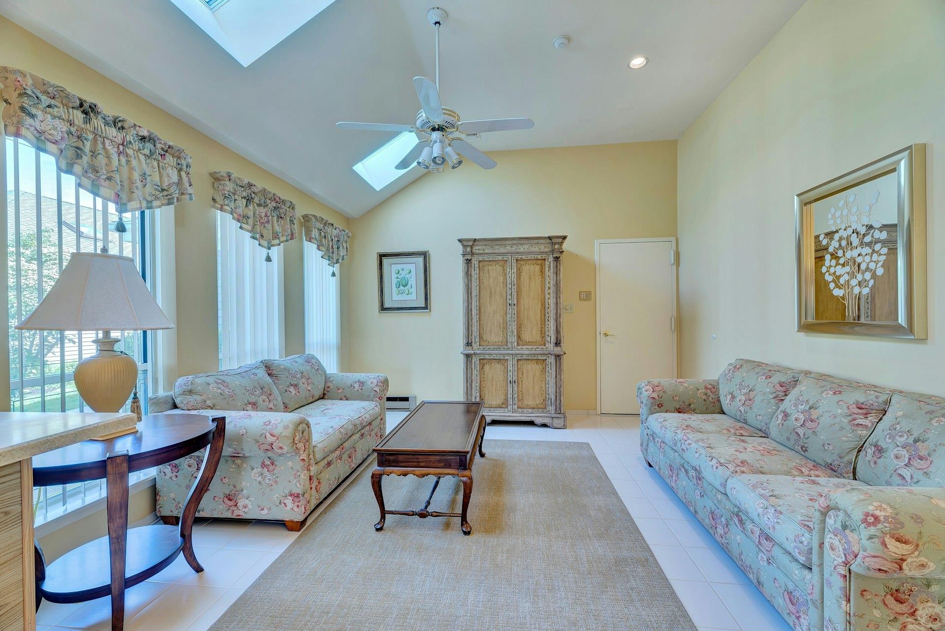 276 Dockside Court, Moriches, NY 11955