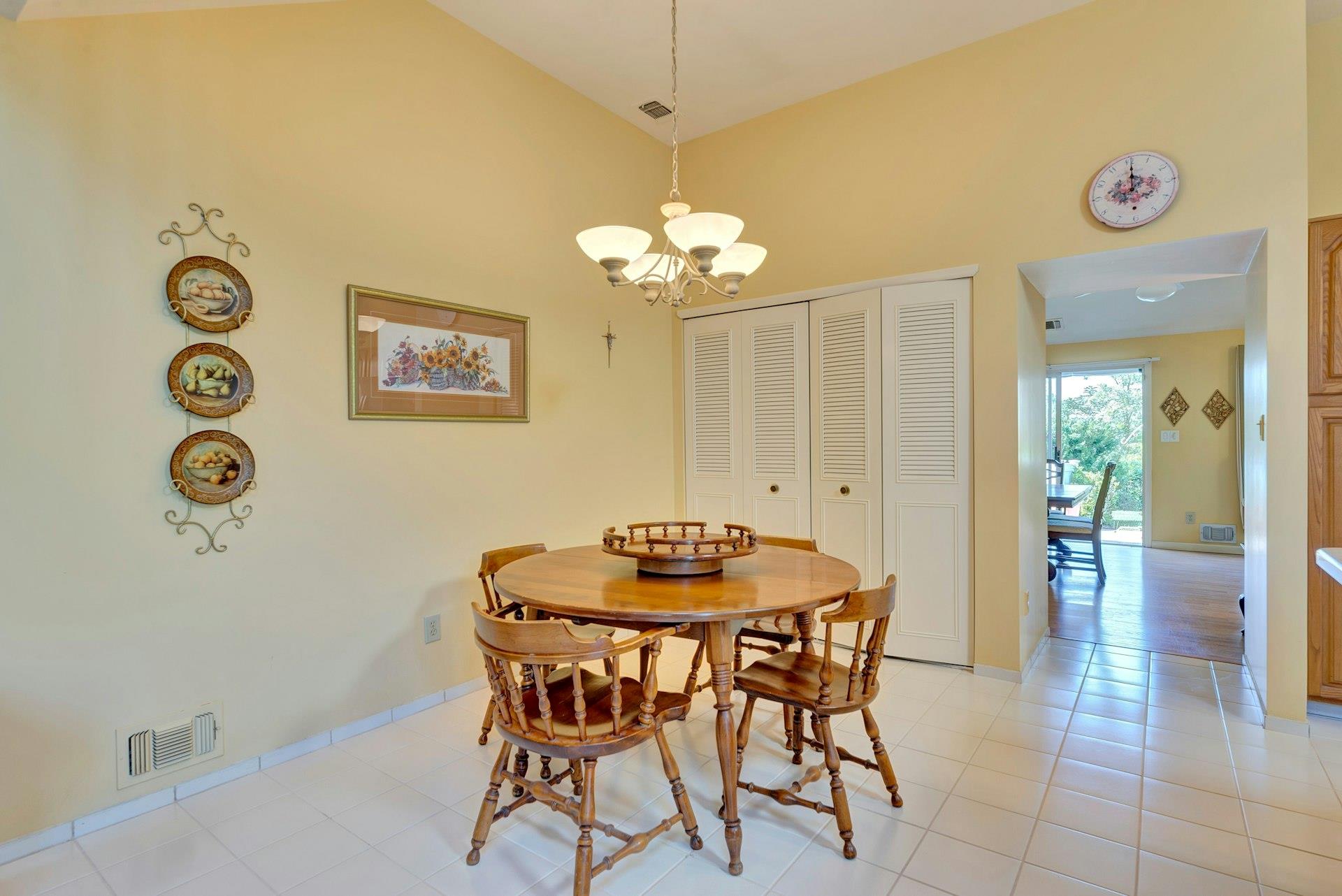 276 Dockside Court, Moriches, NY 11955