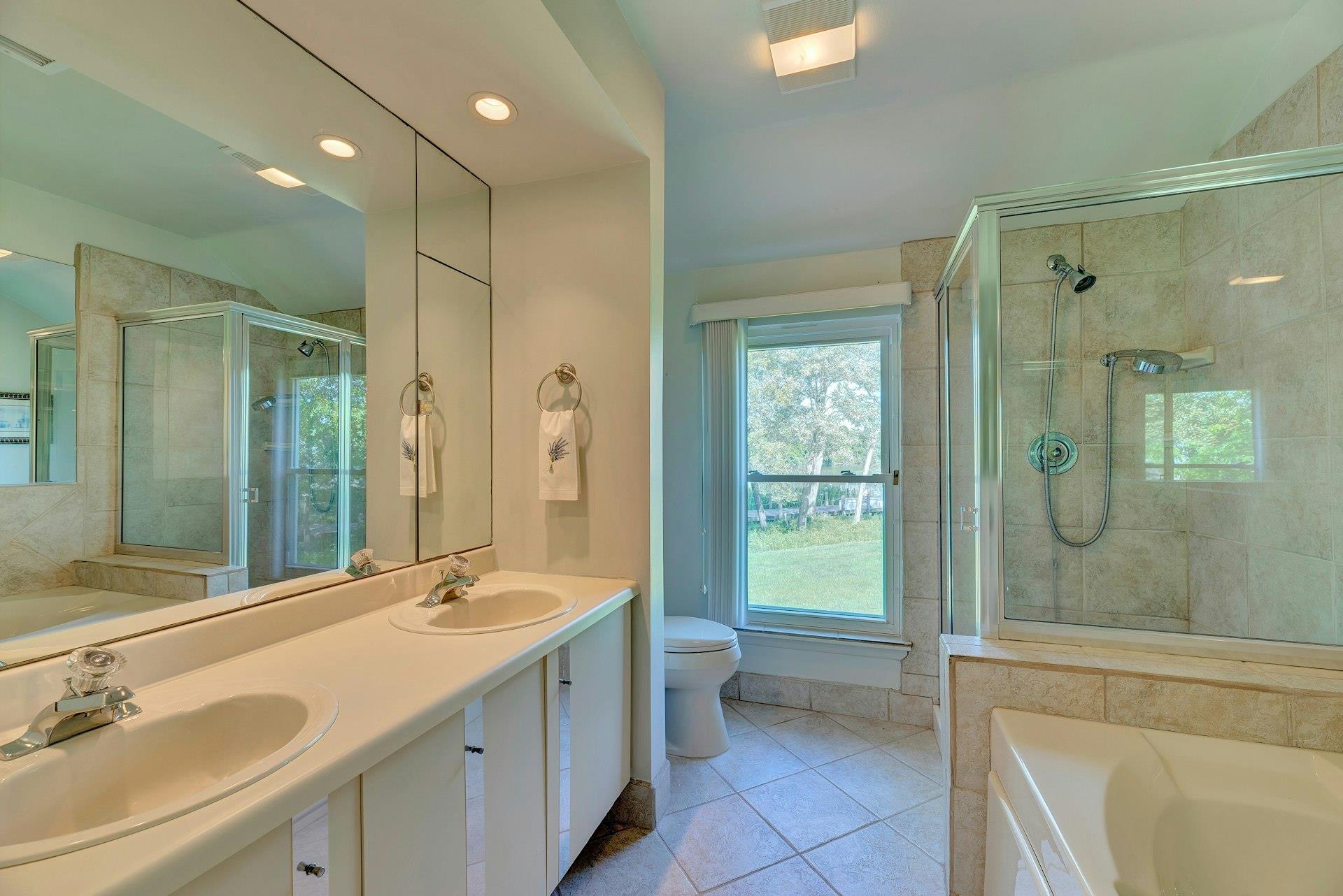 276 Dockside Court, Moriches, NY 11955